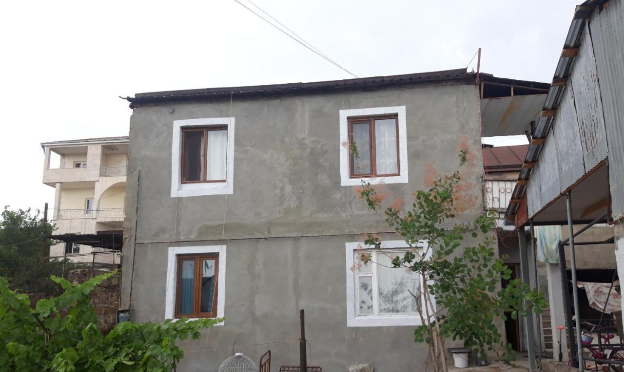 Sam'S Place, Tours With Sam Erywań Zewnętrze zdjęcie